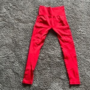 NWOT Bright red leggings